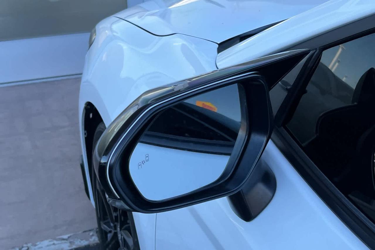 2025 Toyota Camry SE Roseville CA