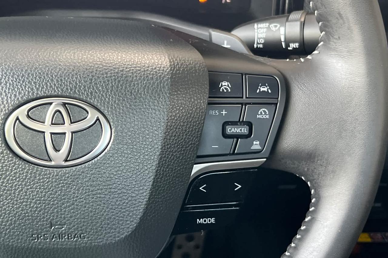 2025 Toyota Camry SE Roseville CA