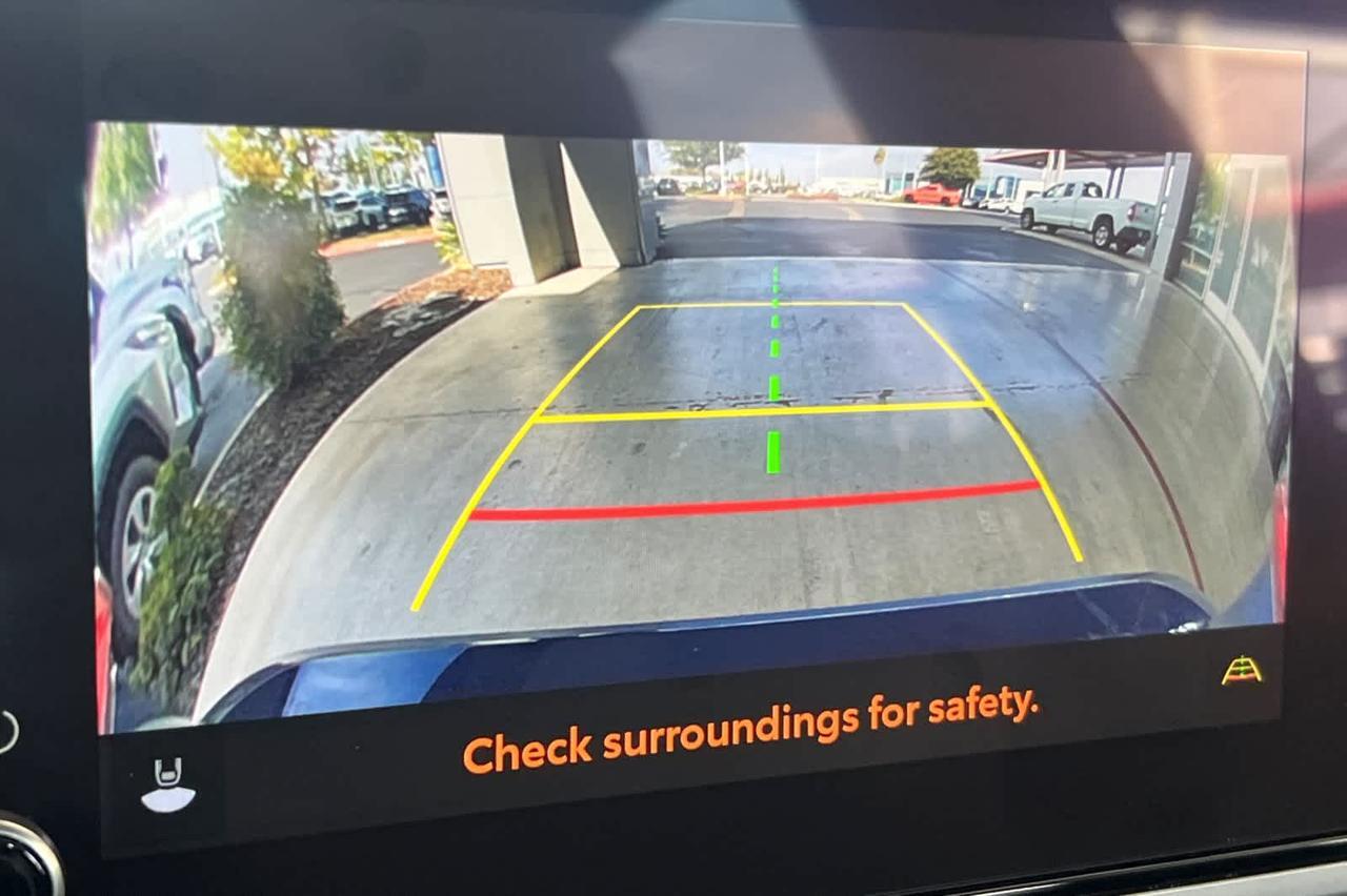 2025 Toyota Camry SE Roseville CA