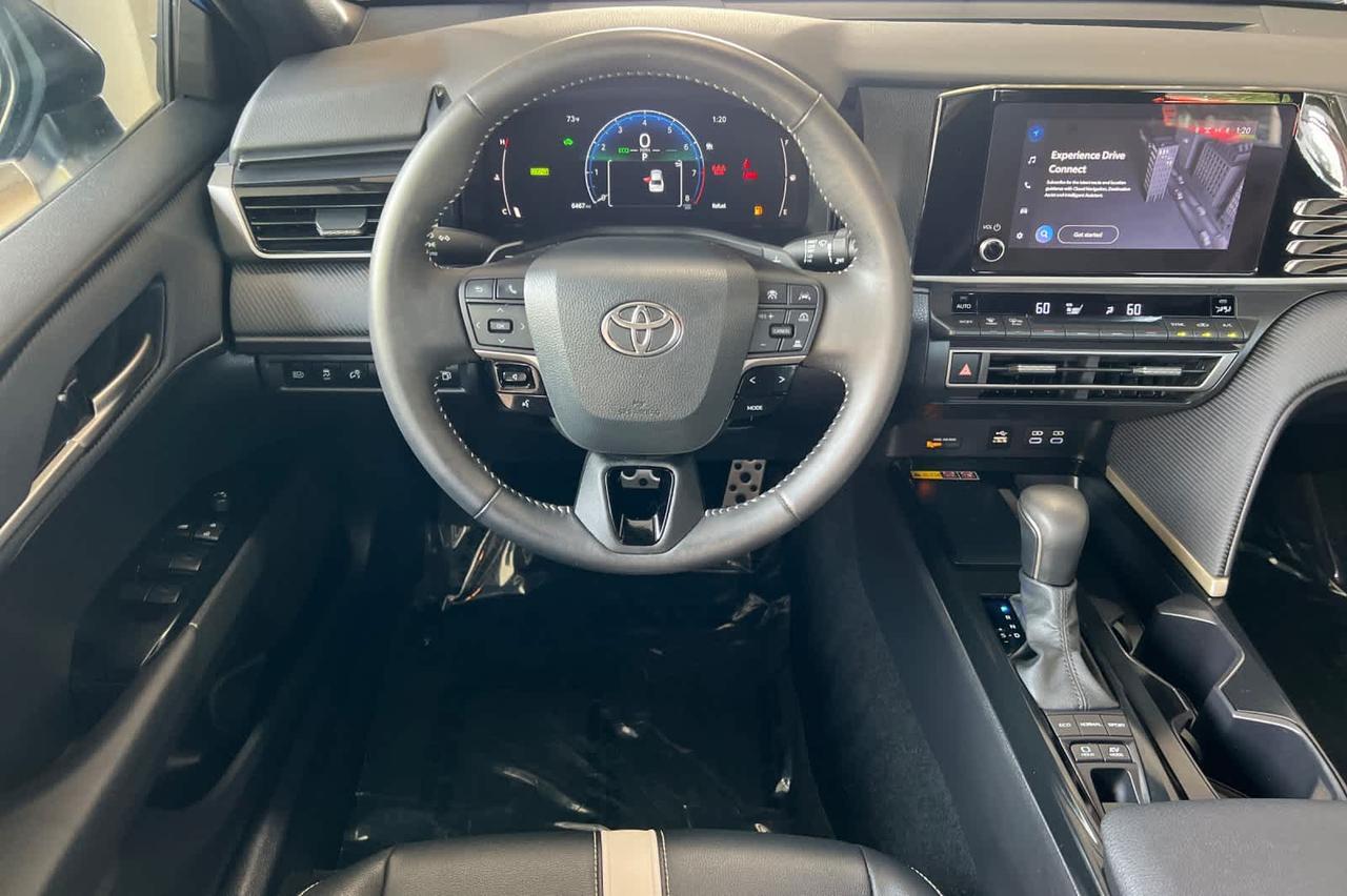 2025 Toyota Camry SE Roseville CA