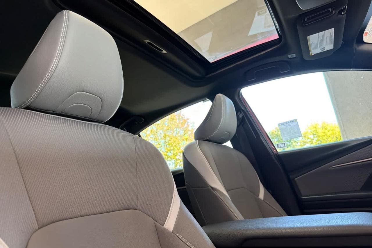 2025 Toyota Camry SE Roseville CA