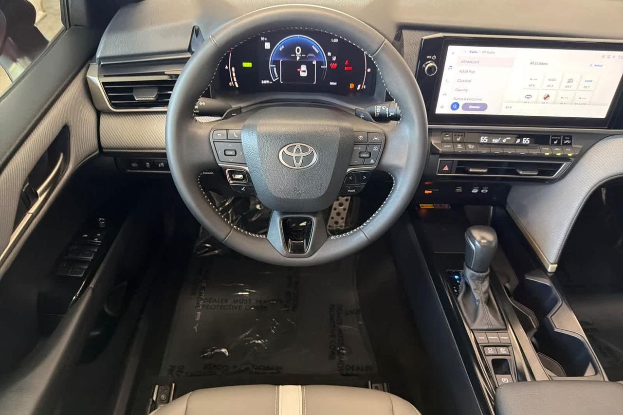 2025 Toyota Camry SE Roseville CA
