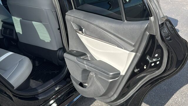 2025 Toyota Camry SE San Antonio TX