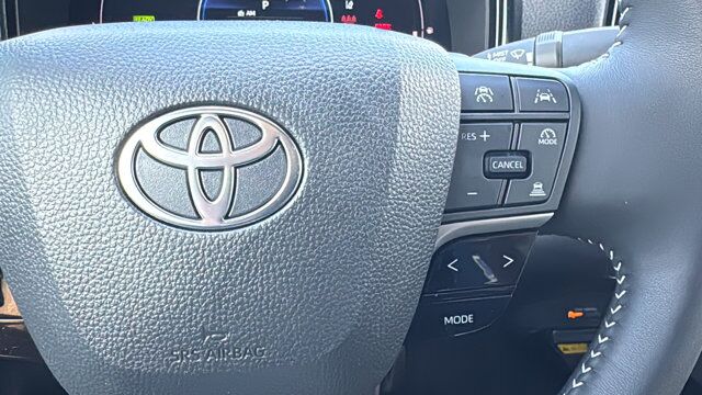 2025 Toyota Camry SE San Antonio TX