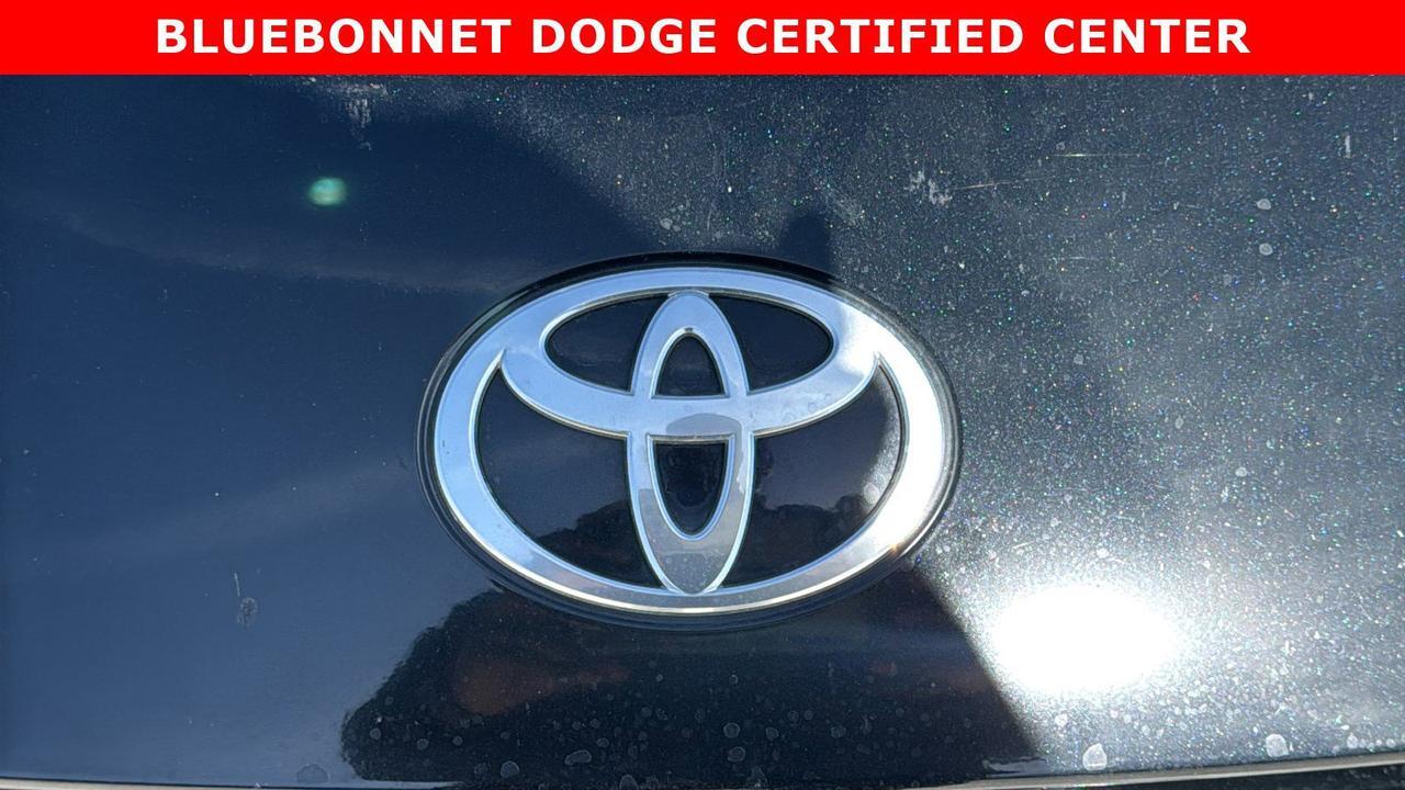 2025 Toyota Camry SE New Braunfels TX