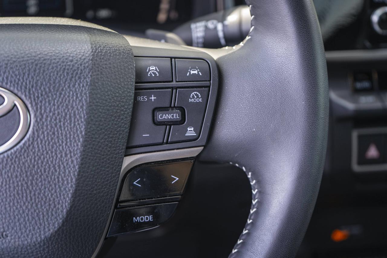 2025 Toyota Camry SE San Antonio TX