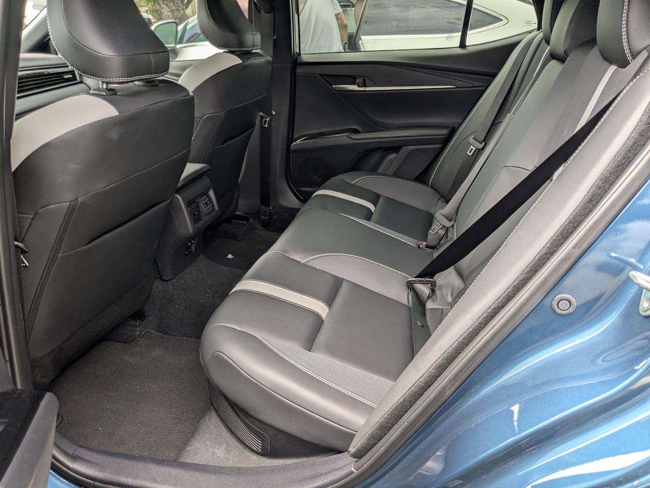 2025 Toyota Camry SE San Antonio TX