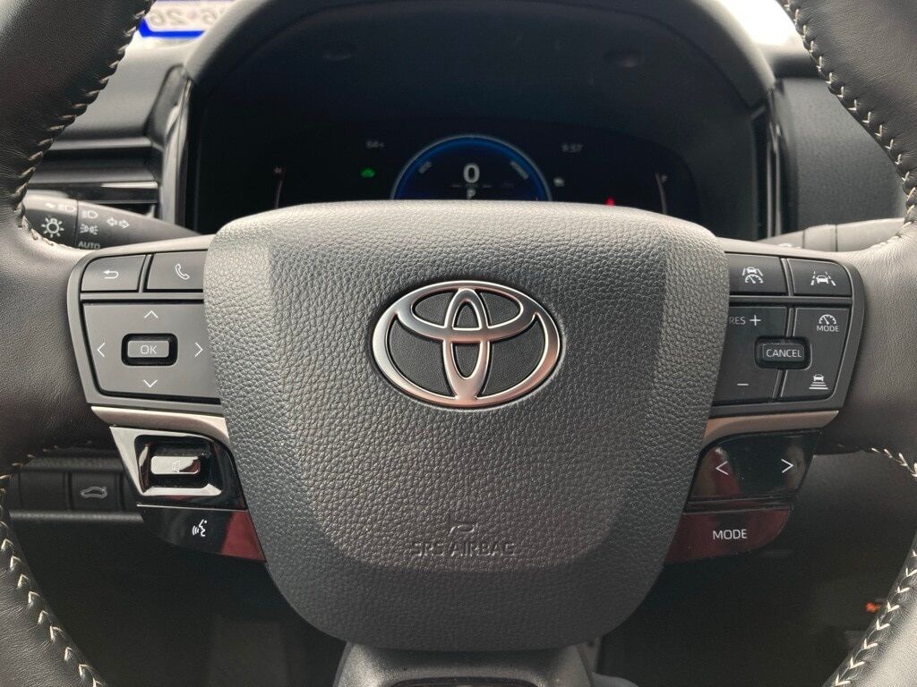 2025 Toyota Camry SE San Antonio TX