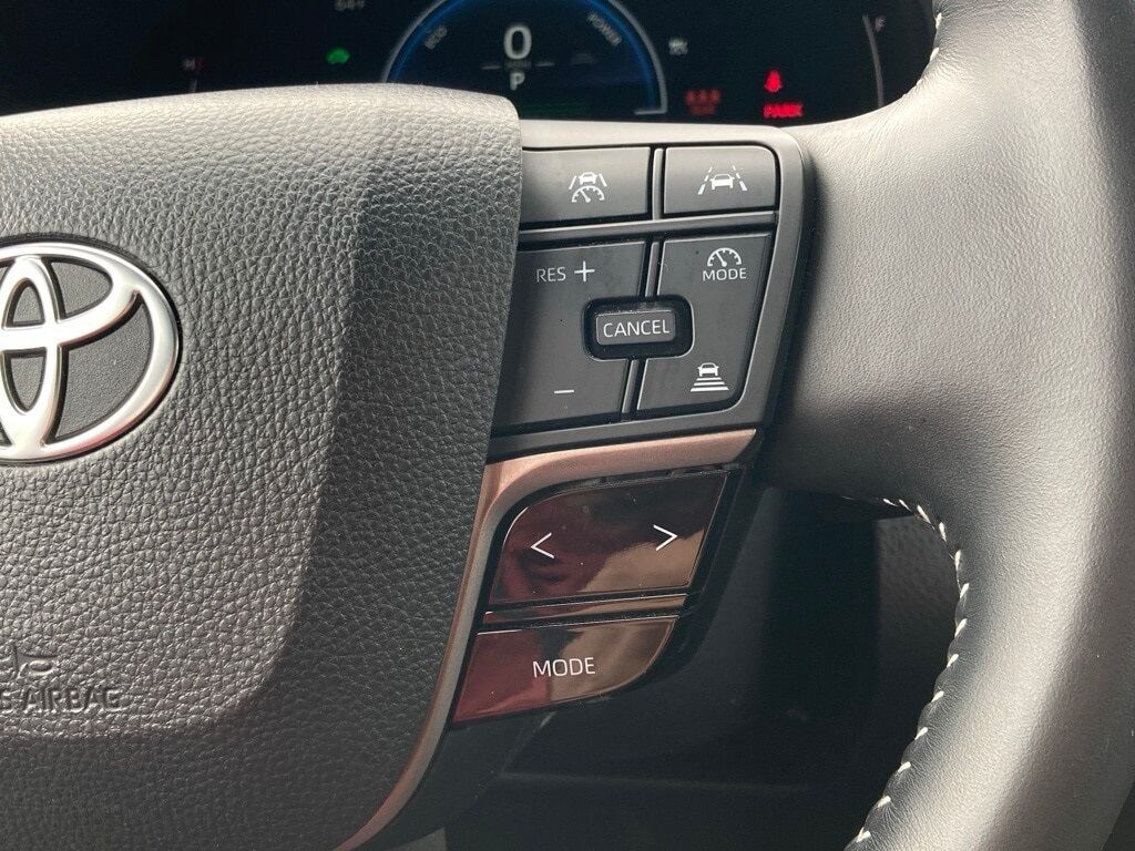 2025 Toyota Camry SE San Antonio TX