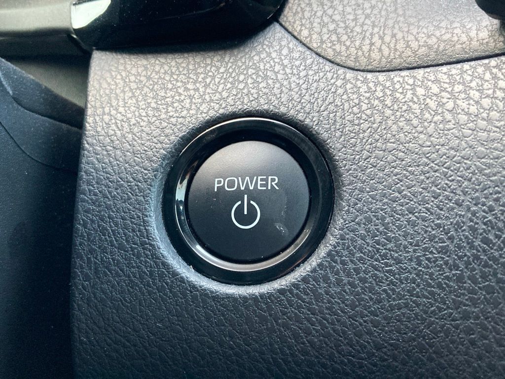 2025 Toyota Camry SE San Antonio TX