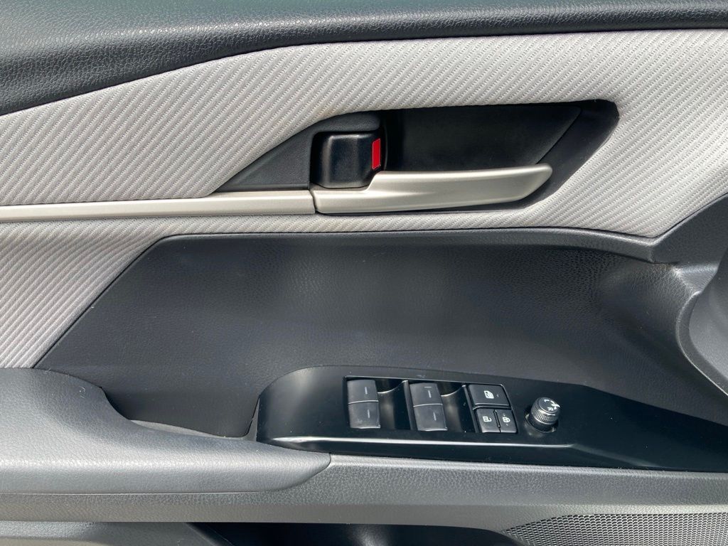 2025 Toyota Camry SE San Antonio TX