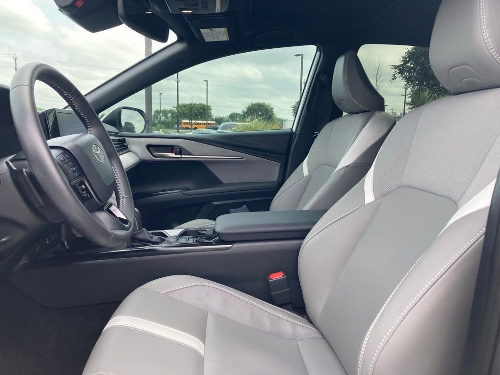 2025 Toyota Camry SE San Antonio TX