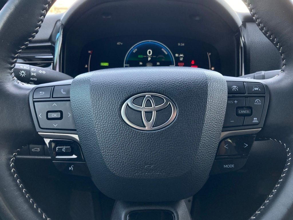 2025 Toyota Camry SE San Antonio TX