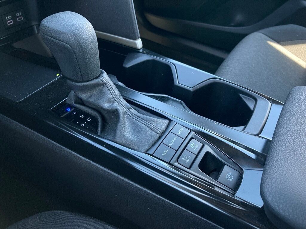 2025 Toyota Camry SE San Antonio TX