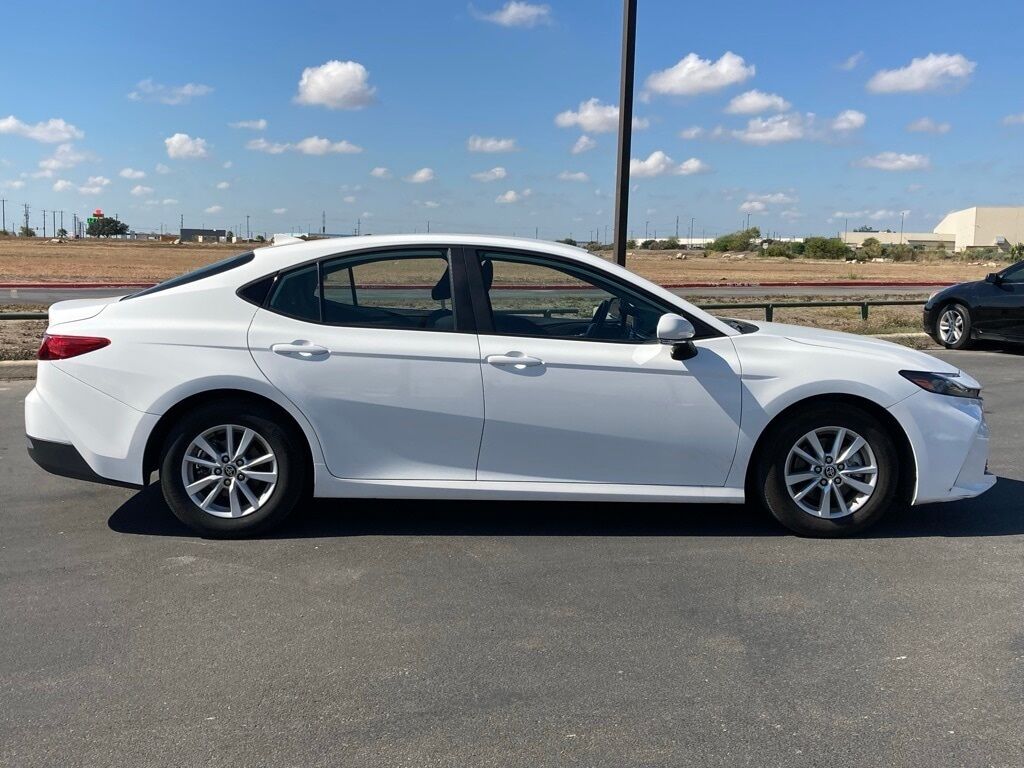 2025 Toyota Camry SE San Antonio TX