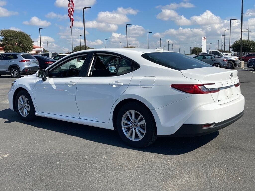 2025 Toyota Camry SE San Antonio TX