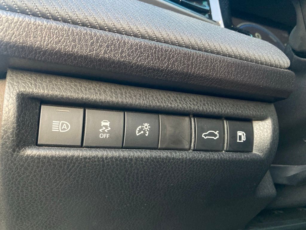 2025 Toyota Camry SE San Antonio TX