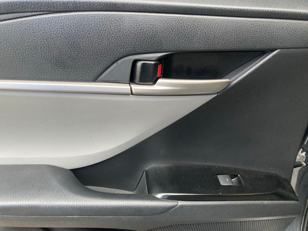 2025 Toyota Camry SE San Antonio TX