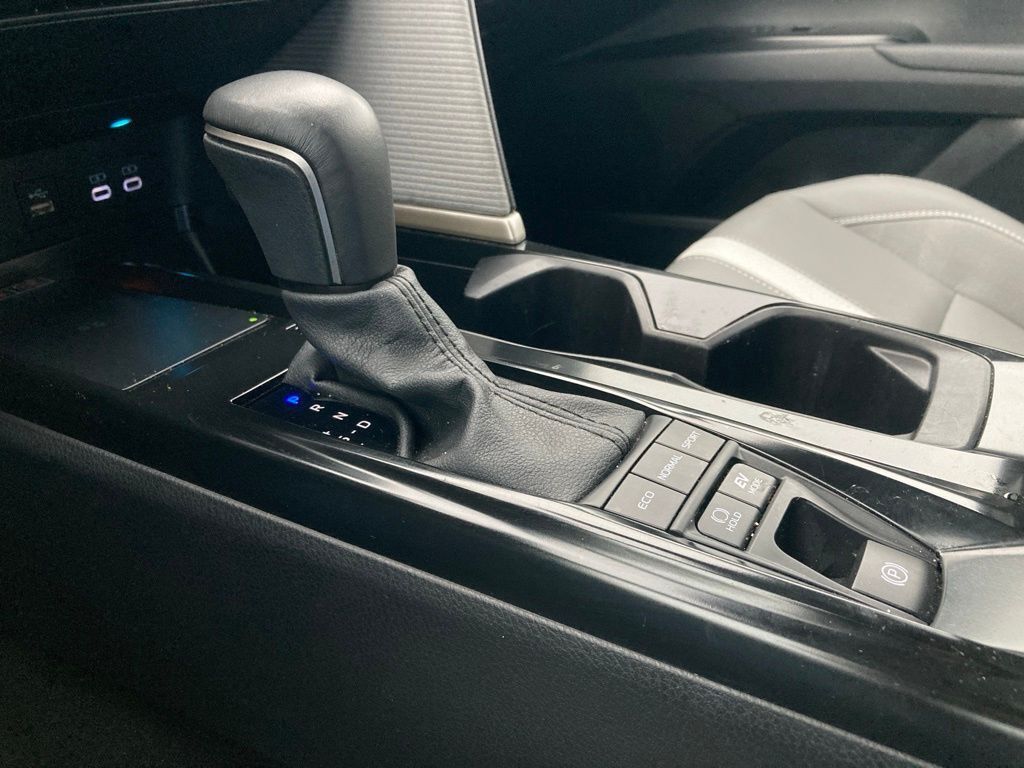 2025 Toyota Camry SE San Antonio TX