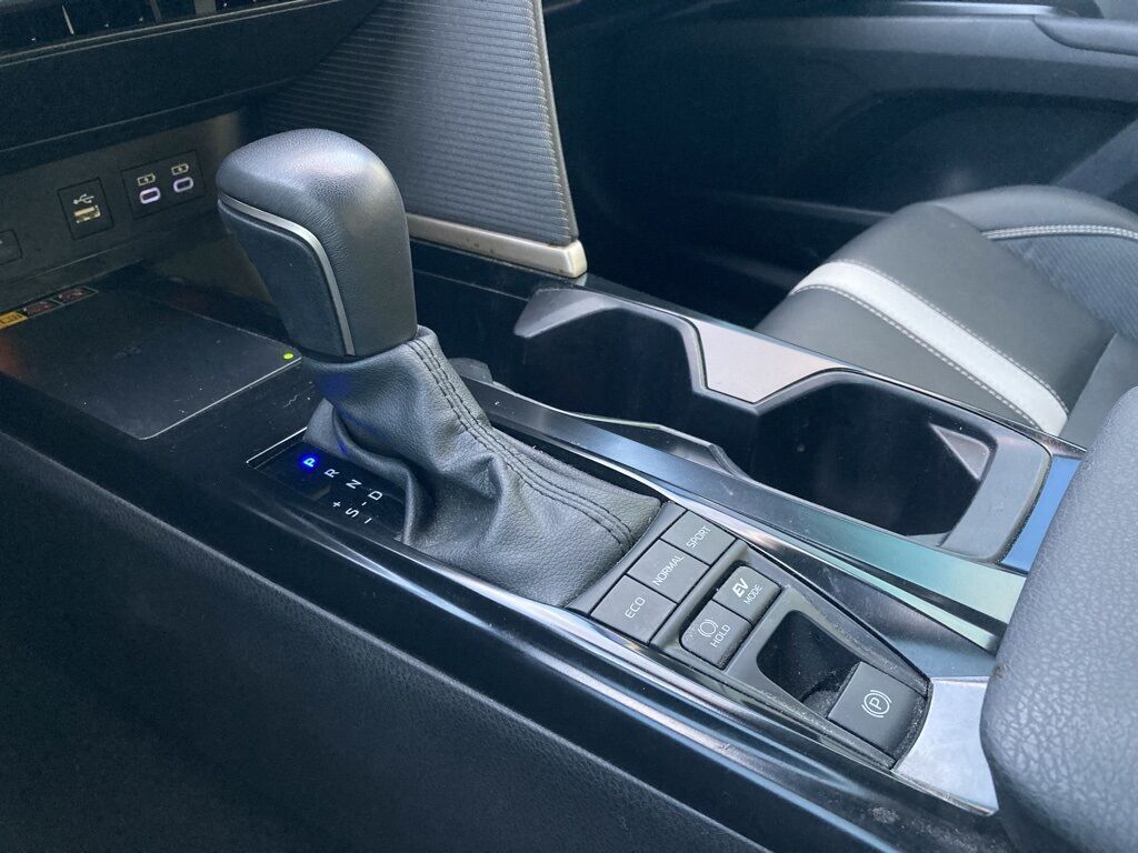 2025 Toyota Camry SE San Antonio TX