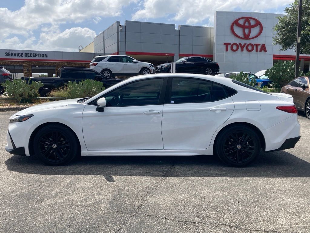 2025 Toyota Camry SE San Antonio TX