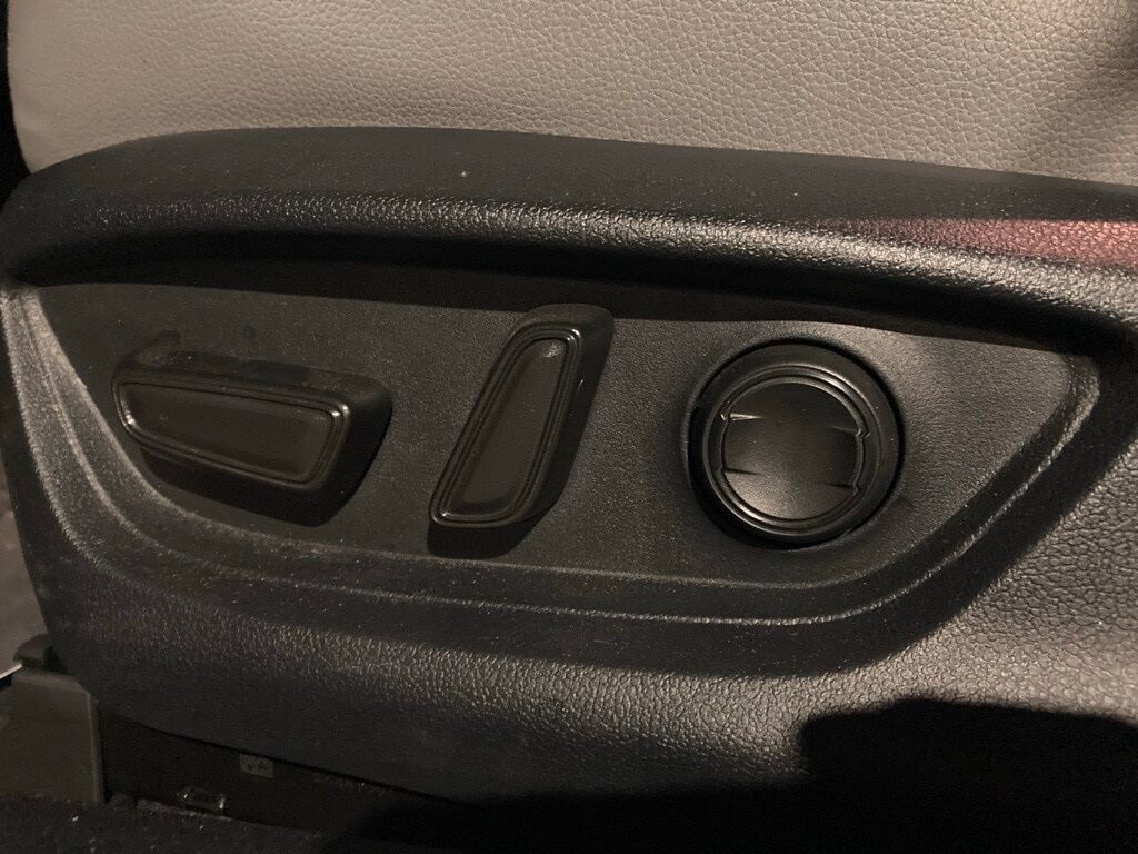 2025 Toyota Camry SE San Antonio TX