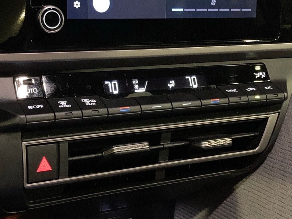 2025 Toyota Camry SE San Antonio TX