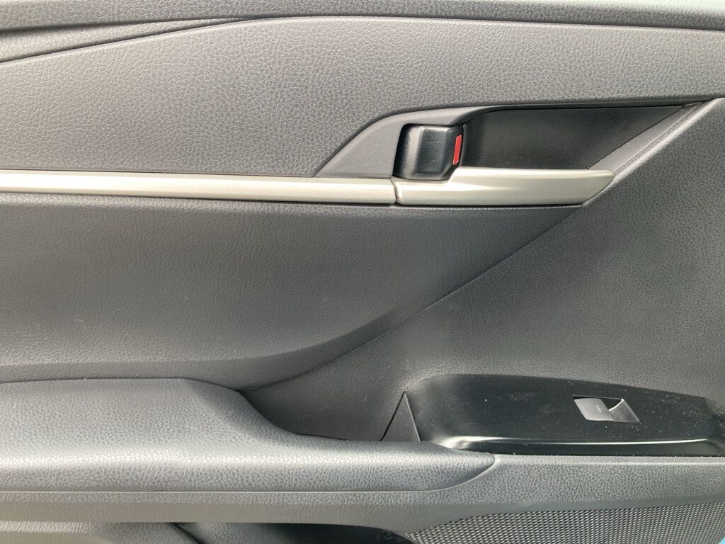 2025 Toyota Camry SE San Antonio TX