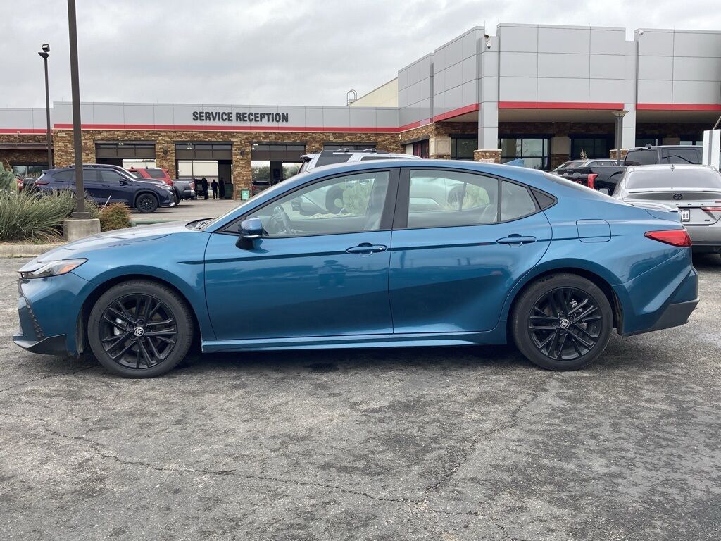 2025 Toyota Camry SE San Antonio TX