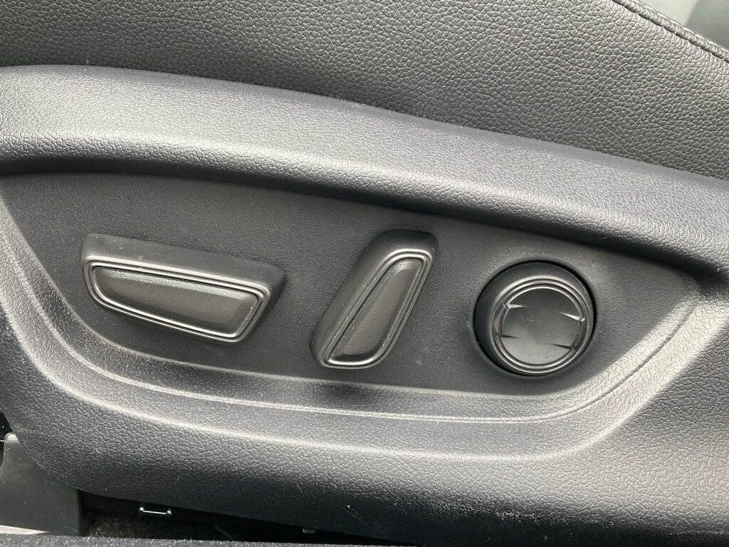 2025 Toyota Camry SE San Antonio TX