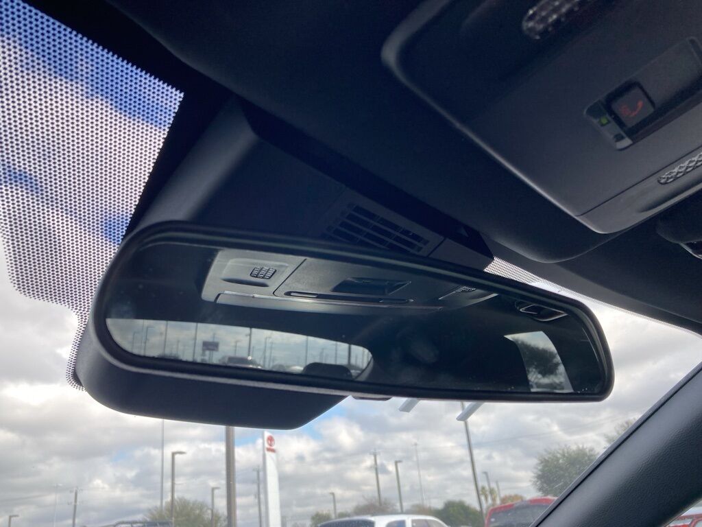 2025 Toyota Camry SE San Antonio TX