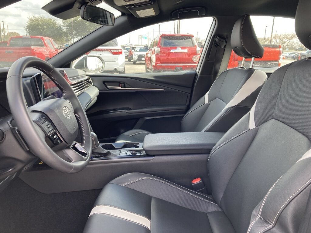 2025 Toyota Camry SE San Antonio TX