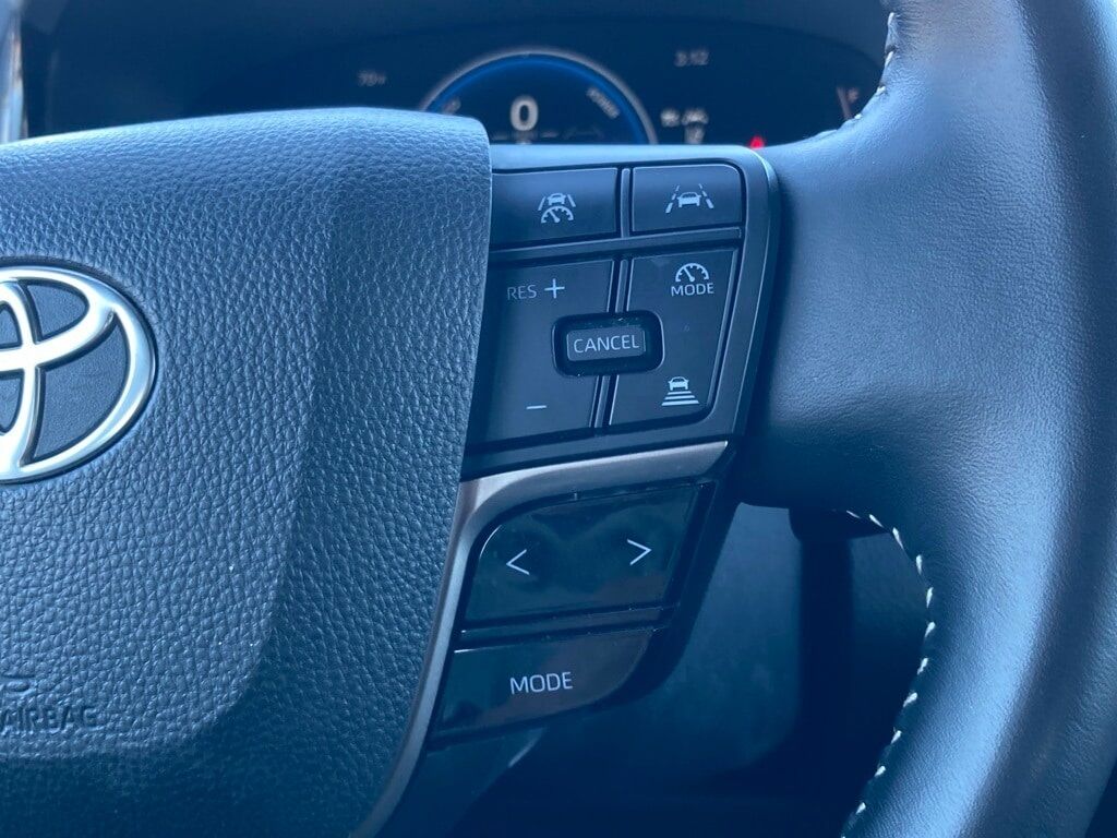 2025 Toyota Camry SE San Antonio TX