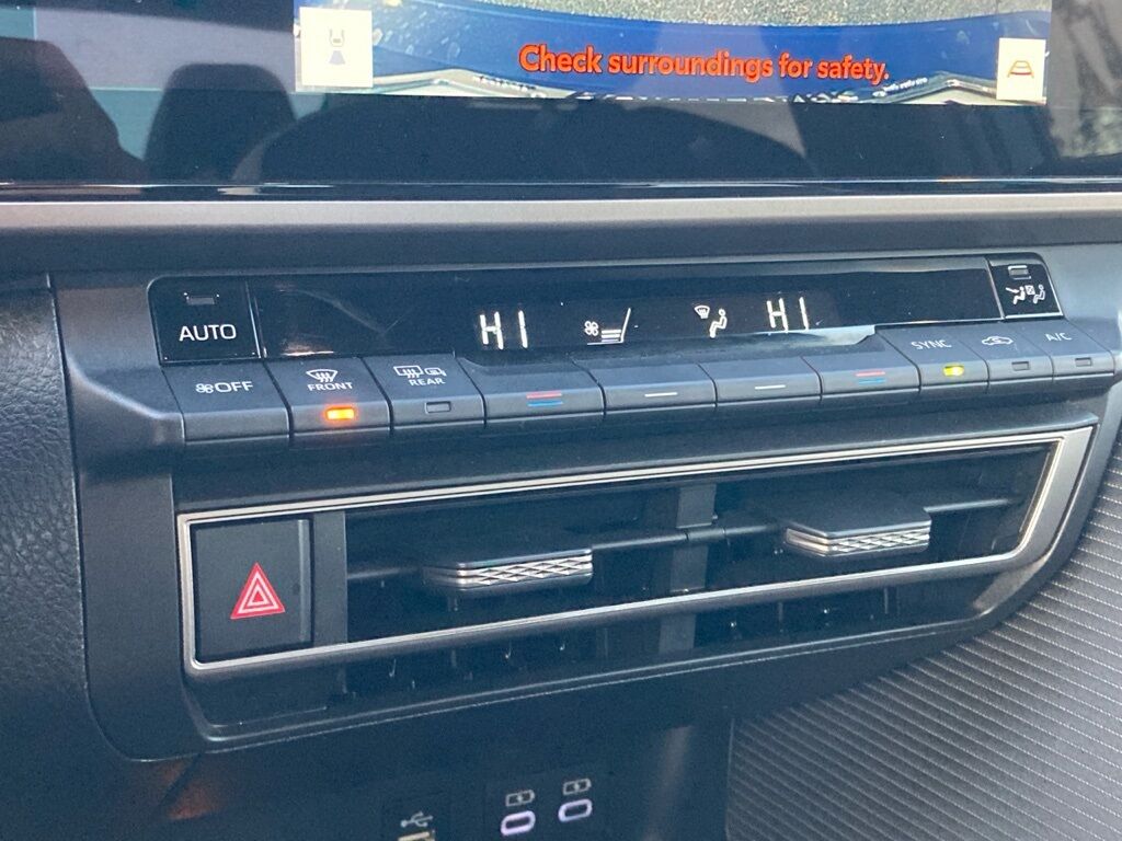 2025 Toyota Camry SE San Antonio TX