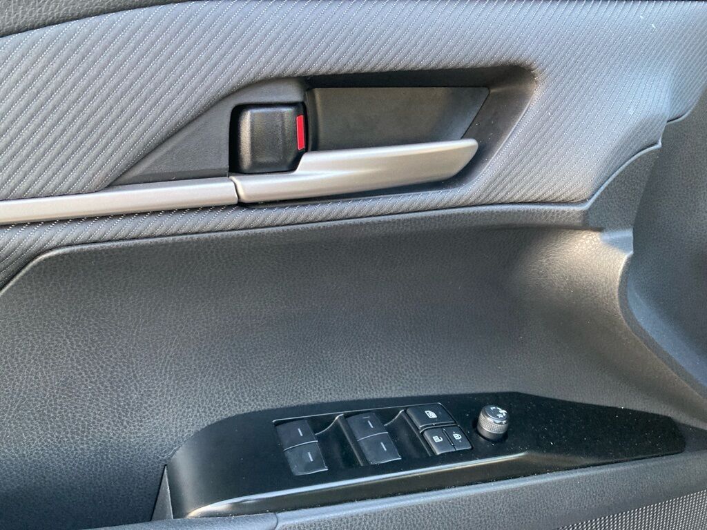 2025 Toyota Camry SE San Antonio TX