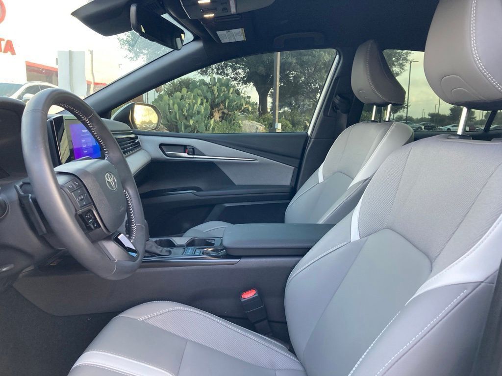 2025 Toyota Camry SE San Antonio TX