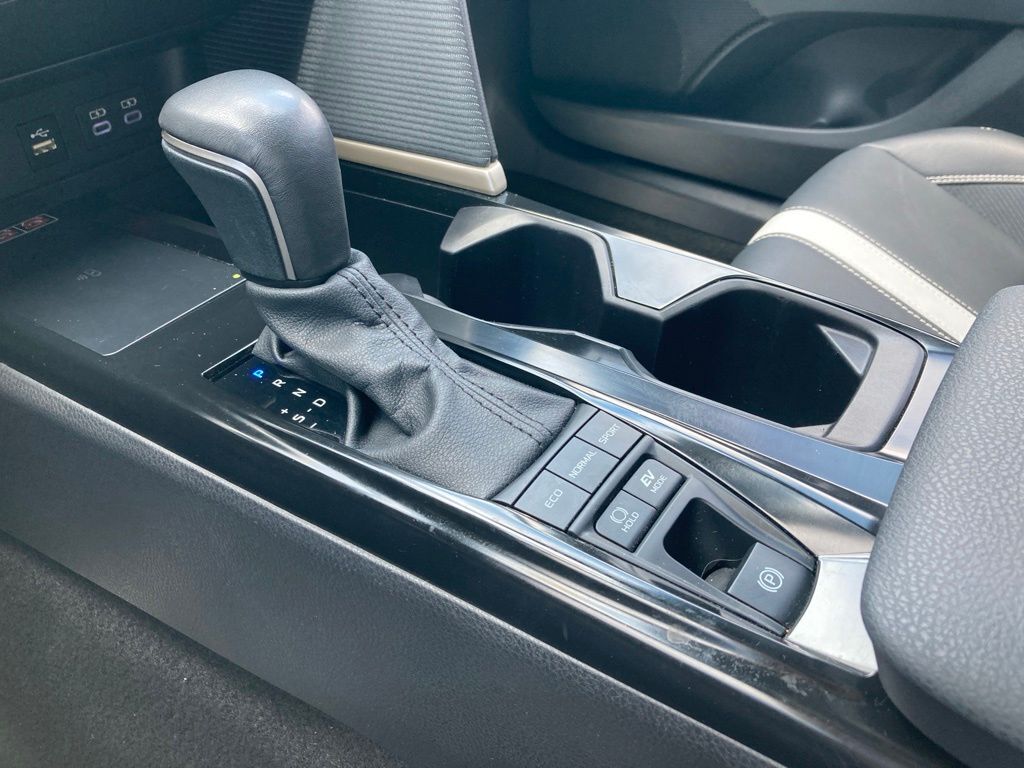 2025 Toyota Camry SE San Antonio TX