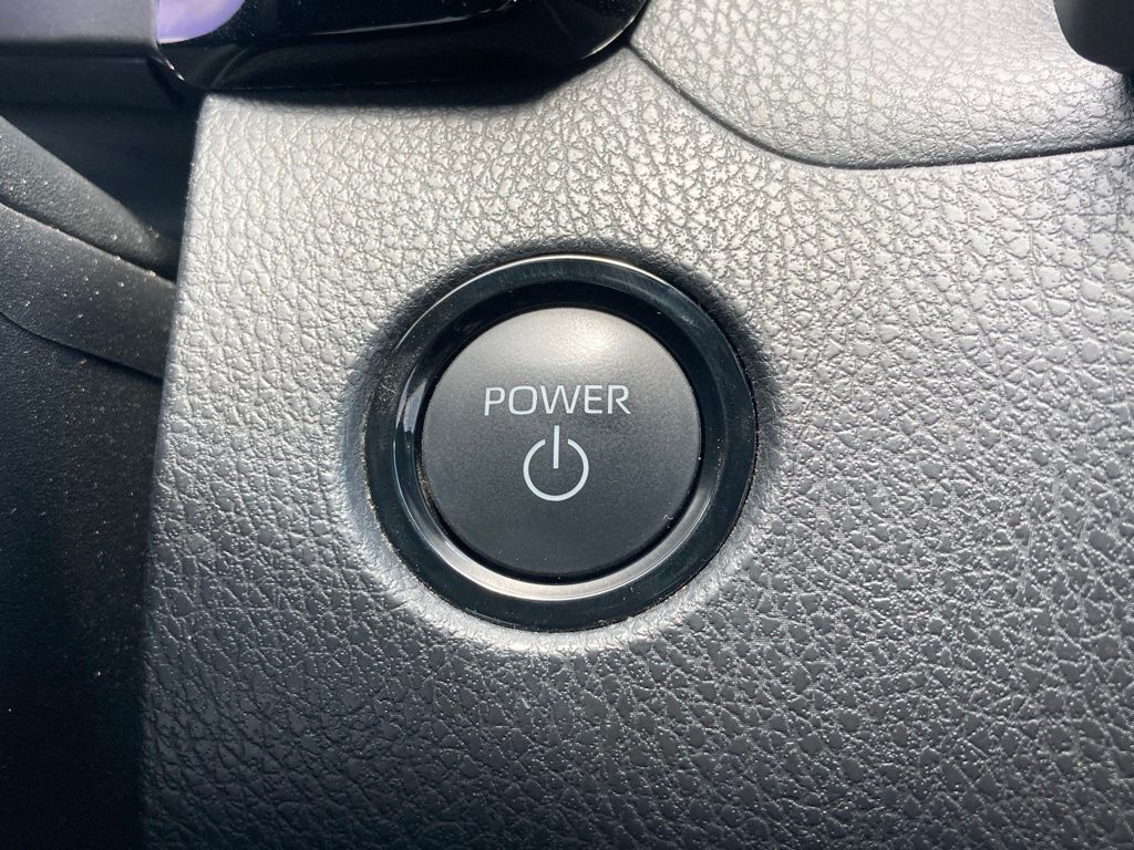 2025 Toyota Camry SE San Antonio TX