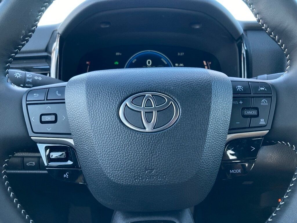 2025 Toyota Camry SE San Antonio TX
