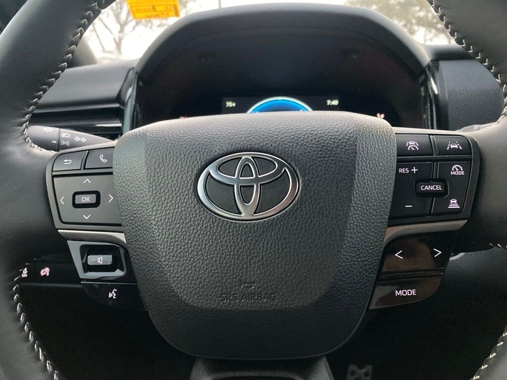 2025 Toyota Camry SE San Antonio TX