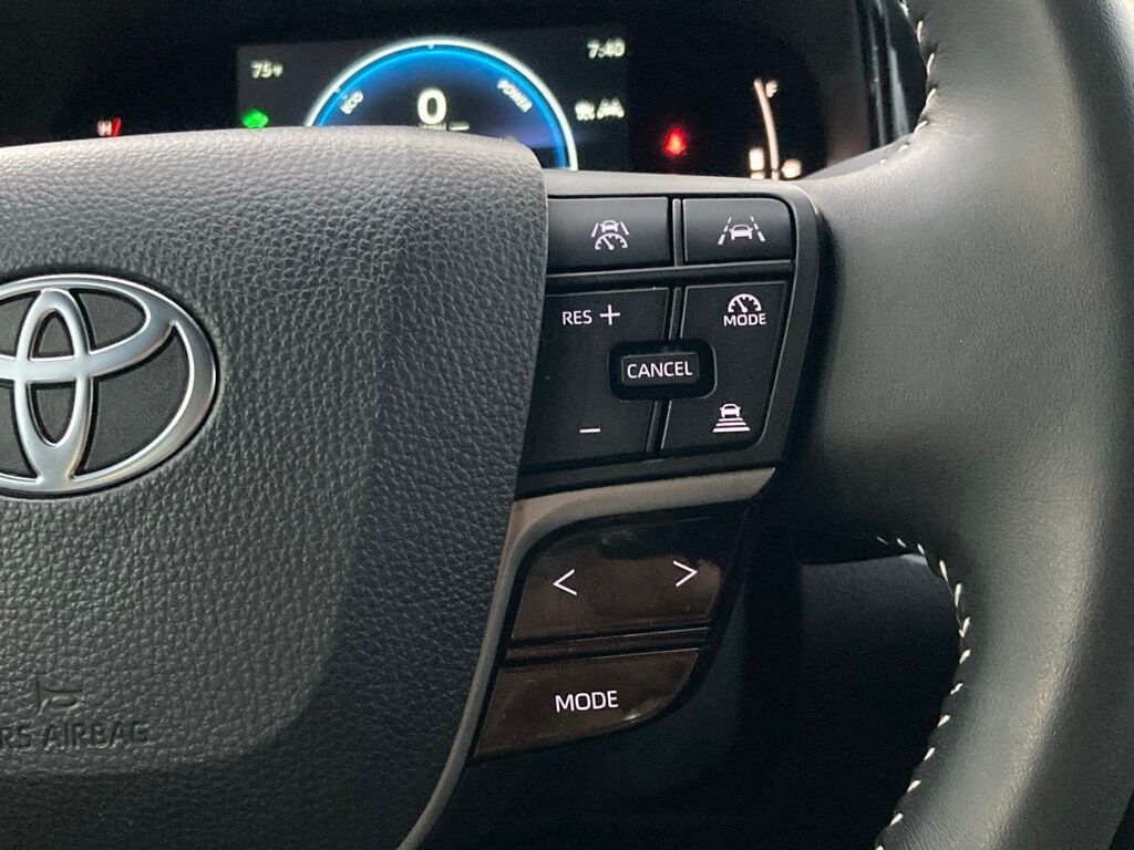 2025 Toyota Camry SE San Antonio TX