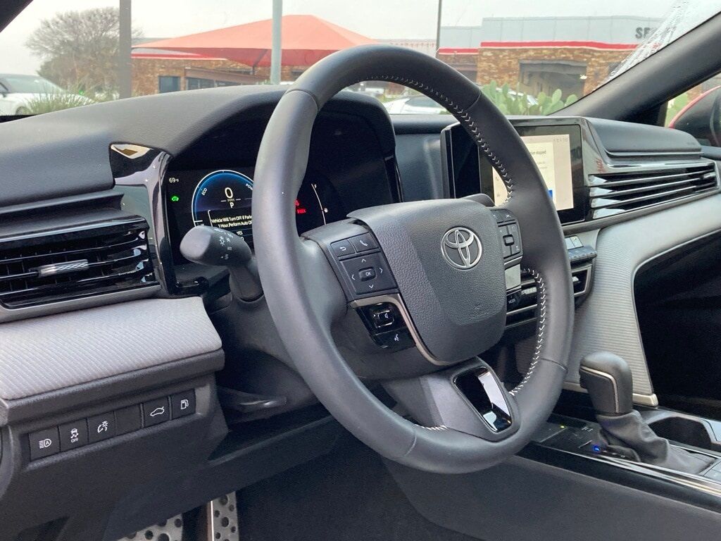 2025 Toyota Camry SE San Antonio TX