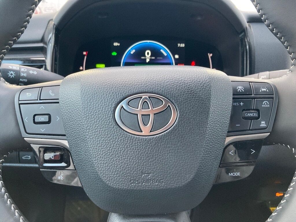 2025 Toyota Camry SE San Antonio TX
