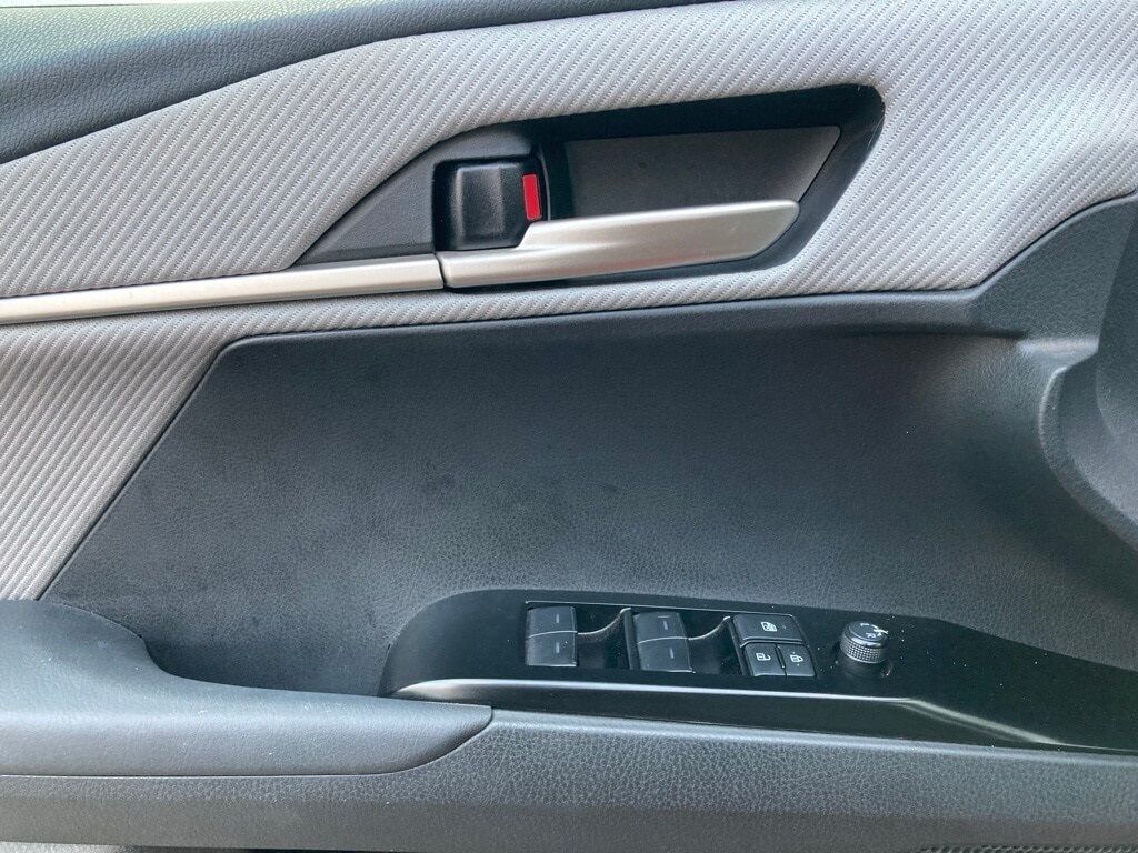 2025 Toyota Camry SE San Antonio TX