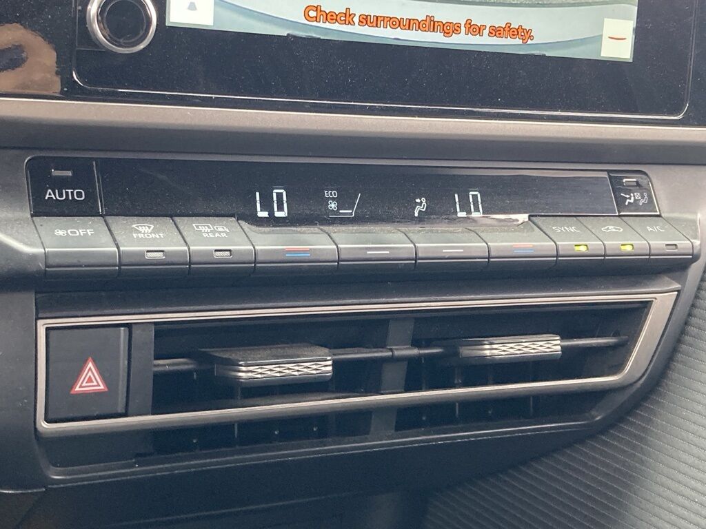 2025 Toyota Camry SE San Antonio TX