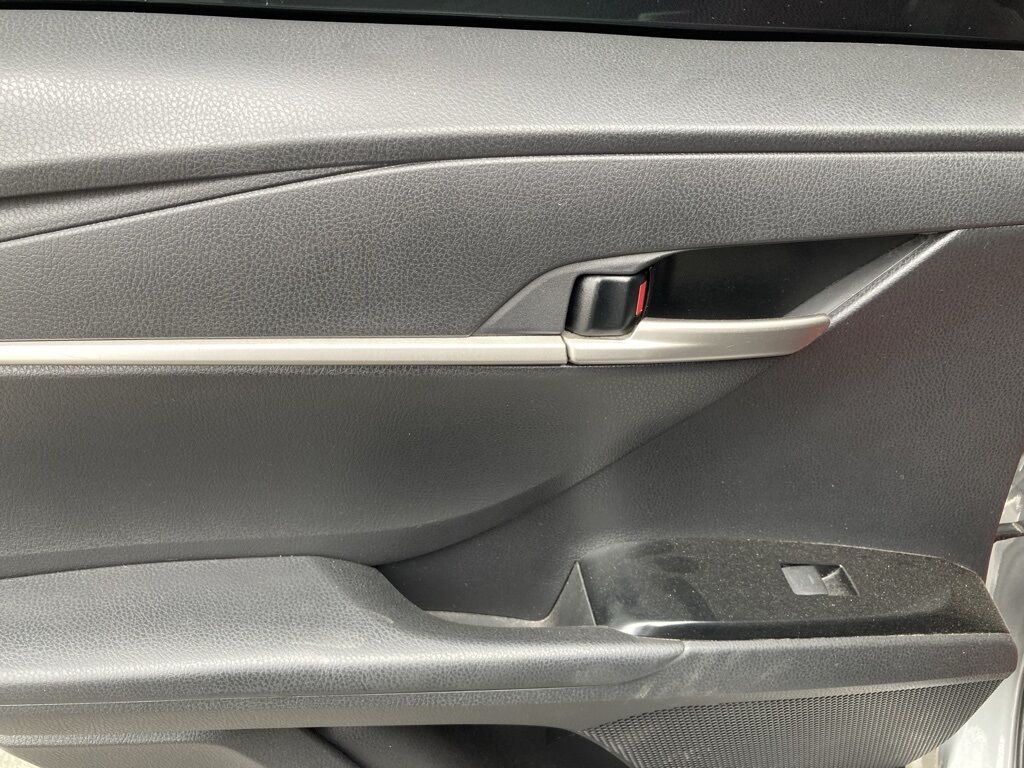 2025 Toyota Camry SE San Antonio TX