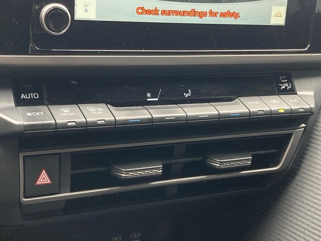 2025 Toyota Camry SE San Antonio TX