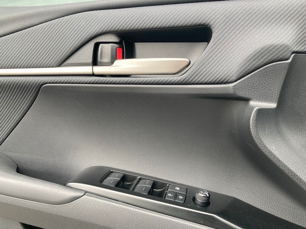 2025 Toyota Camry SE San Antonio TX