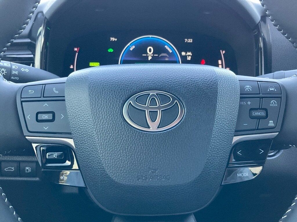 2025 Toyota Camry SE San Antonio TX