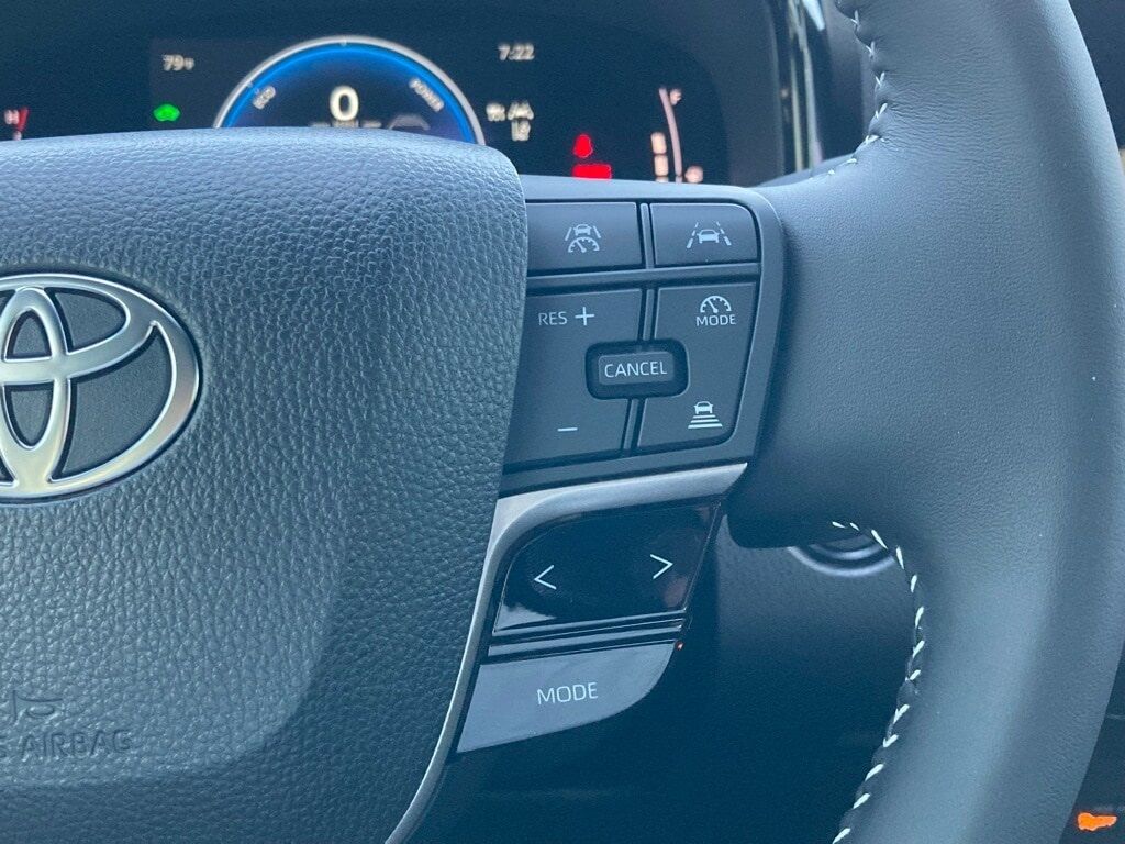 2025 Toyota Camry SE San Antonio TX